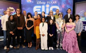 Elio de Disney y Pixar tiene su alfombra roja y premiere  