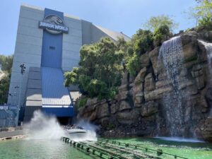Jurassic World-The Ride una de las mejores experiencias de Universal Studios Hollywood