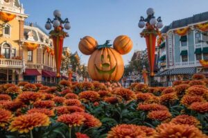 Disneyland Resort se llena de magia y sustos con la temporada de Halloween 2026