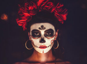 Carmen Goett lanza su nueva versión de “La Llorona”
