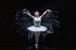 El Royal Ukrainian Ballet llevará la magia de El Lago de los Cisnes al Auditorio Telmex